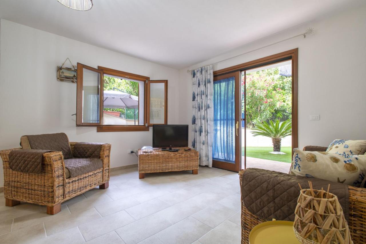 Soleluna Apartment Castelsardo Exterior photo