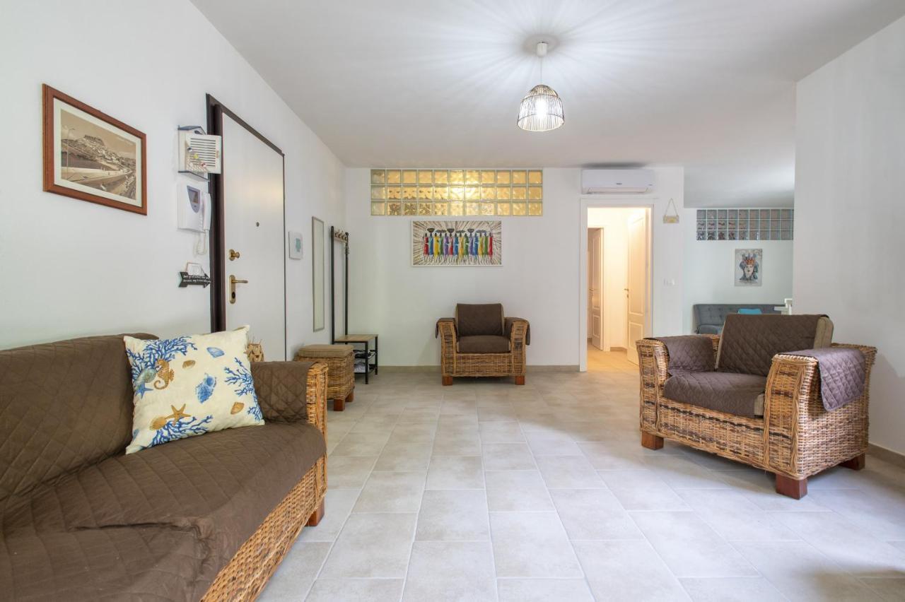 Soleluna Apartment Castelsardo Exterior photo